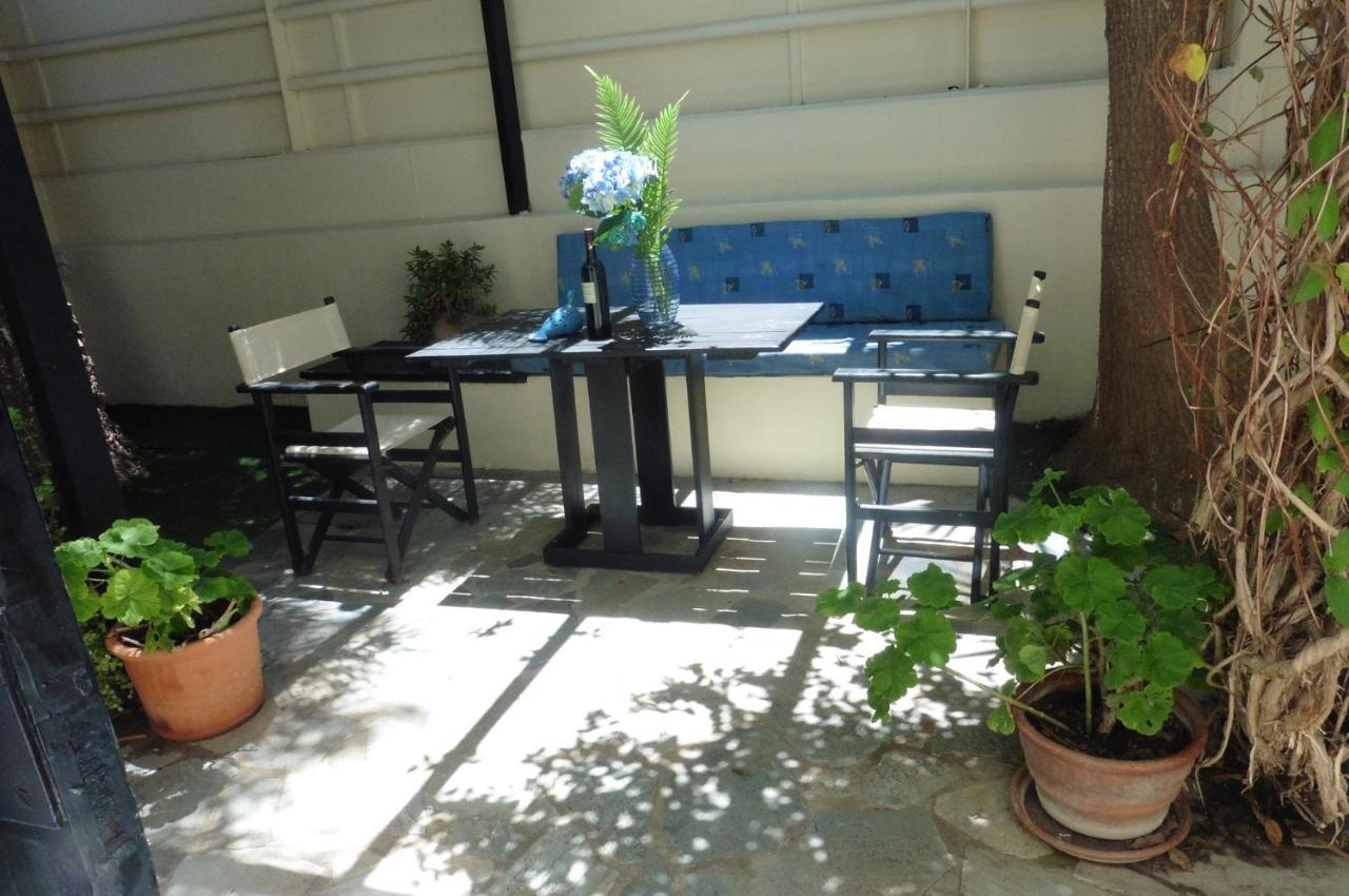 Kokkini Hani Julies Apartments מראה חיצוני תמונה