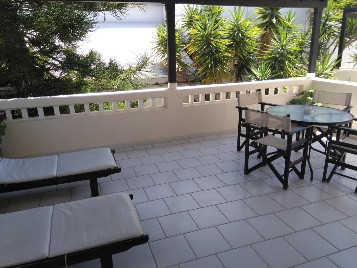 Kokkini Hani Julies Apartments מראה חיצוני תמונה